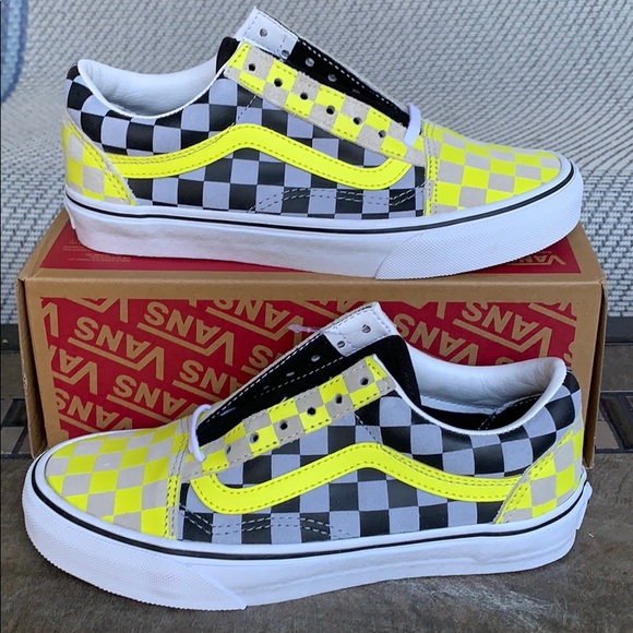 Vans Shoes - VANS OLD SKOOL SUEDE MULTI CHECK/Tr White WMNS